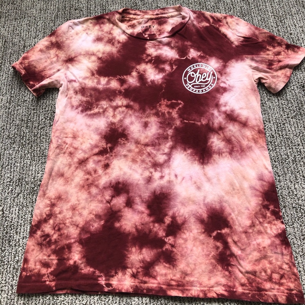 Women’s Obey t-shirt